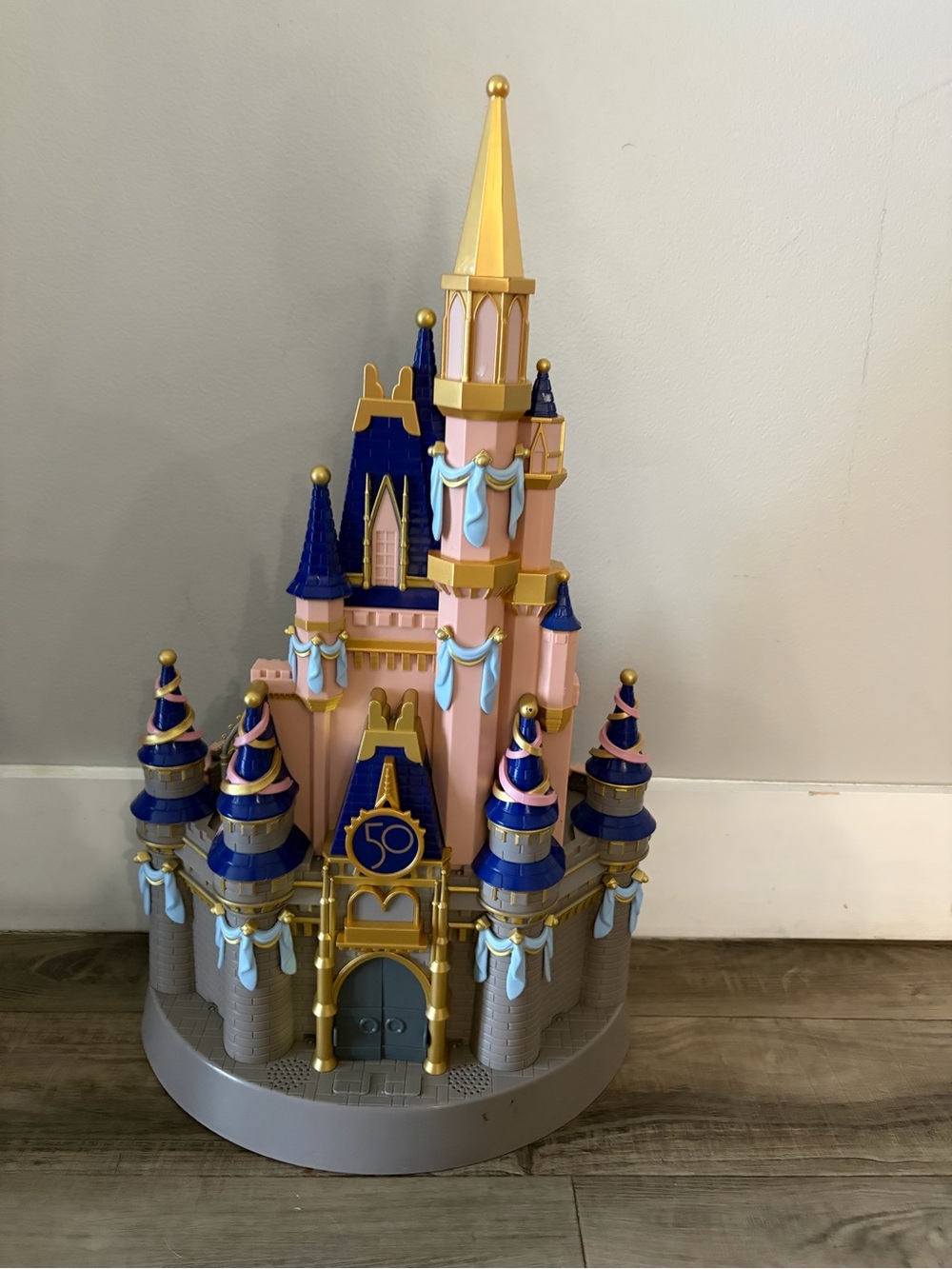 Disney Store Walt Disney World 50th Anniversary Light-Up Castle Playset